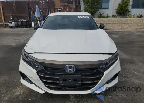 2022 Honda Accord Hybrid Sport из США, поврежденный, VIN 1HGCV3F26NA047321